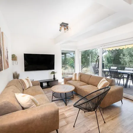 Apartment Navis *